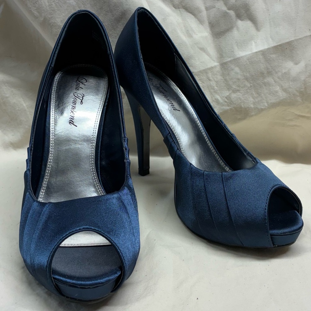 Navy Satin Peep Toe Platform Stiletto Heels 4.5” Bridesmaid Size 9.5
